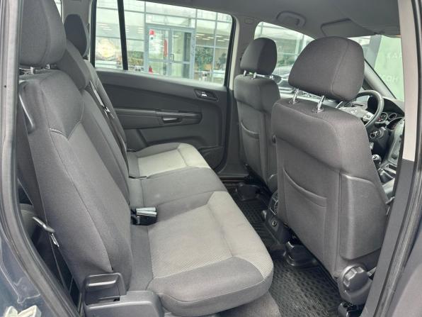 Opel Zafira B Рестайлинг с пробегом 2013 года, цена 732 000 рублей, 236583 км, минивэн, Автокод Объявления