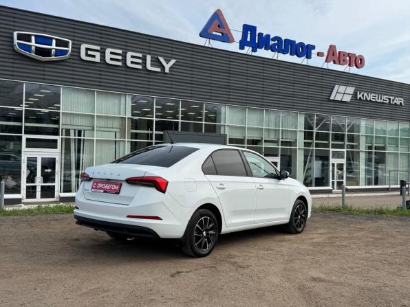 Skoda Rapid II с пробегом 2021 года, цена 1 781 000 рублей, 48840 км, лифтбек, Автокод Объявления