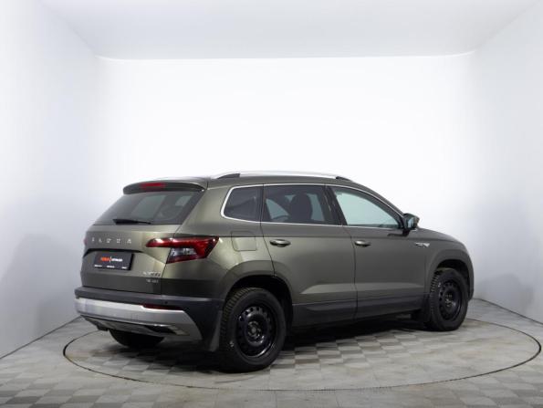 Skoda Karoq I с пробегом 2019 года, цена 1 864 000 рублей, 99800 км, внедорожник, Автокод Объявления
