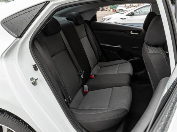 Hyundai Solaris II с пробегом 2020 года, цена 1 190 000 рублей, 70123 км, седан, Автокод Объявления