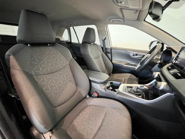 Toyota RAV4 V (XA50) с пробегом 2021 года, цена 3 450 000 рублей, 74634 км, внедорожник, Автокод Объявления