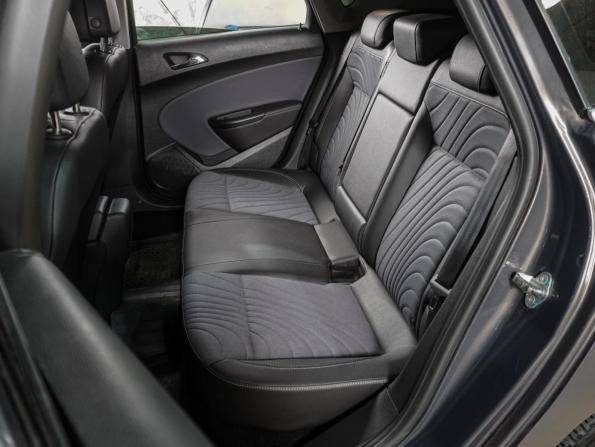 Opel Astra J Рестайлинг с пробегом 2014 года, цена 849 000 рублей, 209725 км, хэтчбек, Автокод Объявления