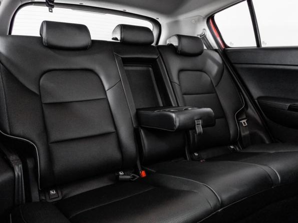 Kia Sportage IV Рестайлинг с пробегом 2021 года, цена 2 891 295 рублей, 63303 км, внедорожник, Автокод Объявления