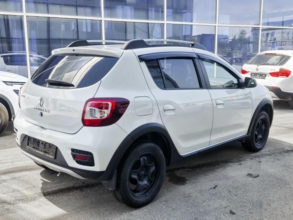 Renault Sandero II Рестайлинг с пробегом 2019 года, цена 1 240 000 рублей, 69444 км, хэтчбек, Автокод Объявления