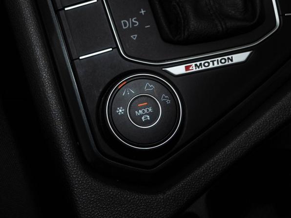 Volkswagen Tiguan II с пробегом 2020 года, цена 2 995 000 рублей, 53500 км, внедорожник, Автокод Объявления