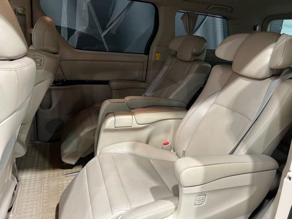 Toyota Alphard II с пробегом 2012 года, цена 2 170 000 рублей, 235281 км, минивэн, Автокод Объявления