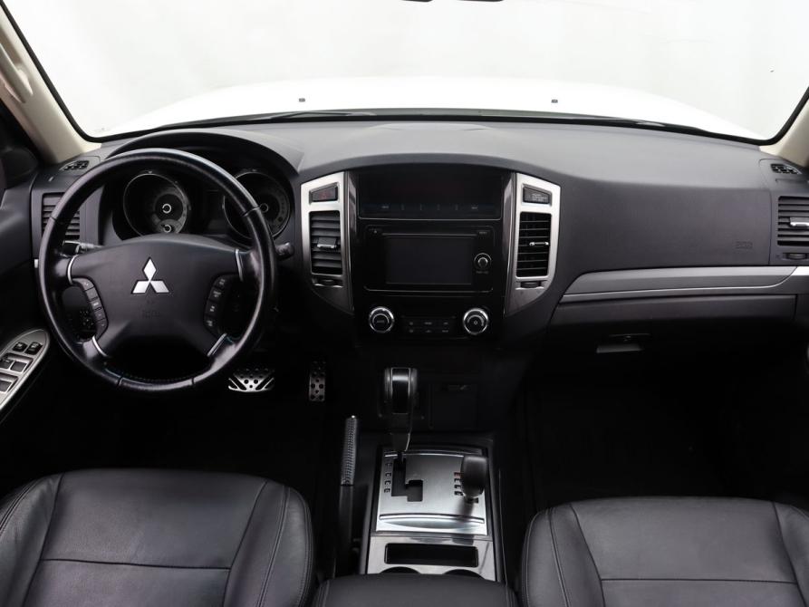 Mitsubishi Pajero IV Рестайлинг 2 Москва  - изображение 14