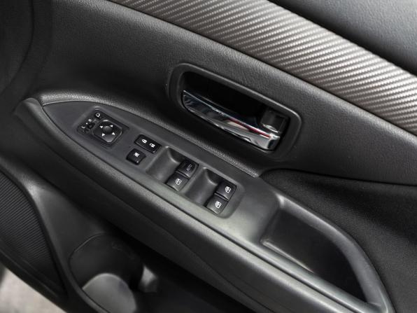 Mitsubishi Outlander III Рестайлинг 2 с пробегом 2015 года, цена 1 900 000 рублей, 200000 км, внедорожник, Автокод Объявления