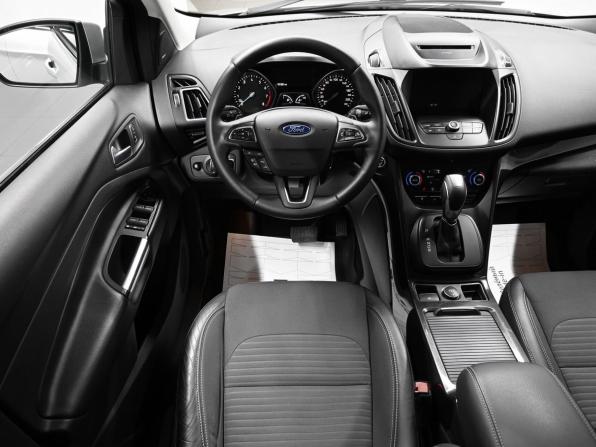 Ford Kuga II Рестайлинг с пробегом 2017 года, цена 1 570 000 рублей, 151321 км, внедорожник, Автокод Объявления