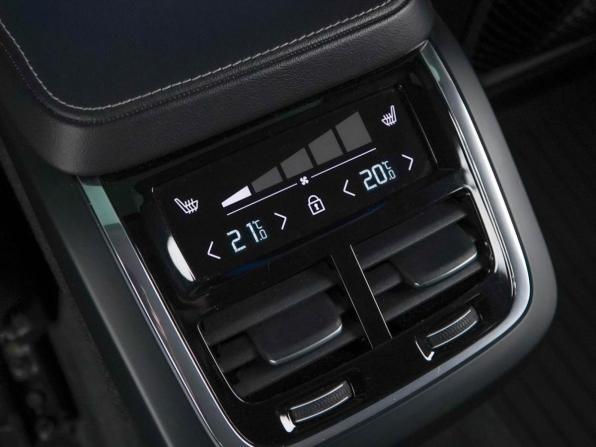 Volvo S90 II Рестайлинг с пробегом 2023 года, цена 4 599 050 рублей, 37771 км, седан, Автокод Объявления