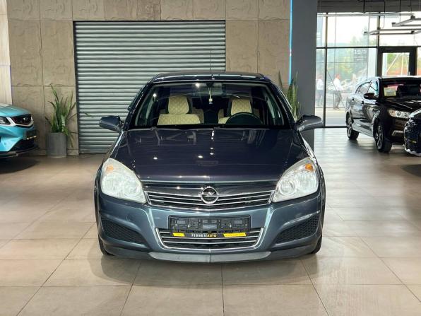Opel Astra H Рестайлинг с пробегом 2008 года, цена 575 000 рублей, 230000 км, седан, Автокод Объявления