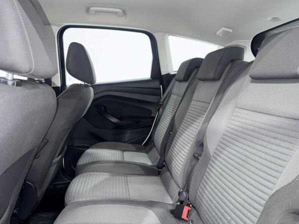 Ford C-MAX II Рестайлинг с пробегом 2017 года, цена 1 100 000 рублей, 152993 км, компактвэн, Автокод Объявления