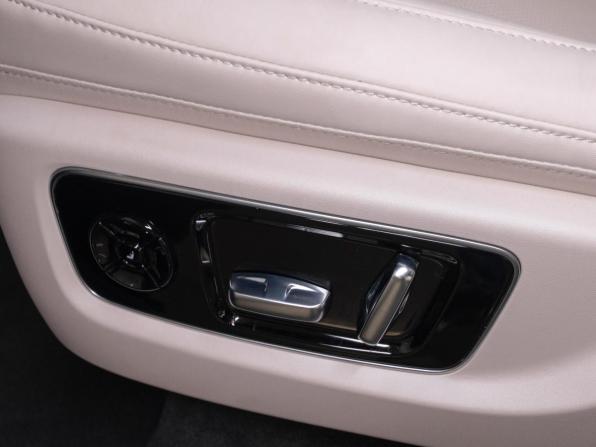 Li Auto (Lixiang) L9 I с пробегом 2023 года, цена 5 700 000 рублей, 30551 км, внедорожник, Автокод Объявления