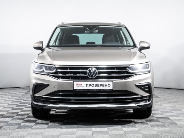 Volkswagen Tiguan II Рестайлинг с пробегом 2021 года, цена 3 560 000 рублей, 90052 км, внедорожник, Автокод Объявления