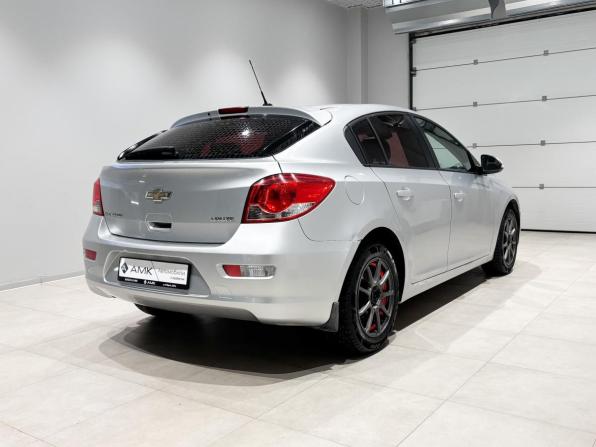 Chevrolet Cruze I Рестайлинг с пробегом 2014 года, цена 740 286 рублей, 234300 км, хэтчбек, Автокод Объявления