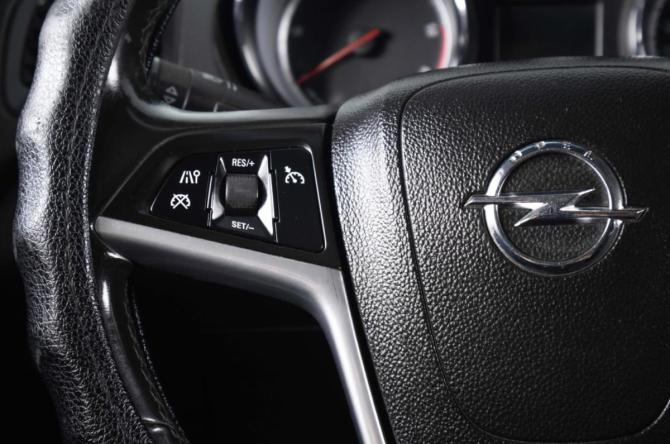 Opel Insignia I с пробегом 2009 года, цена 999 000 рублей, 249350 км, универсал, Автокод Объявления