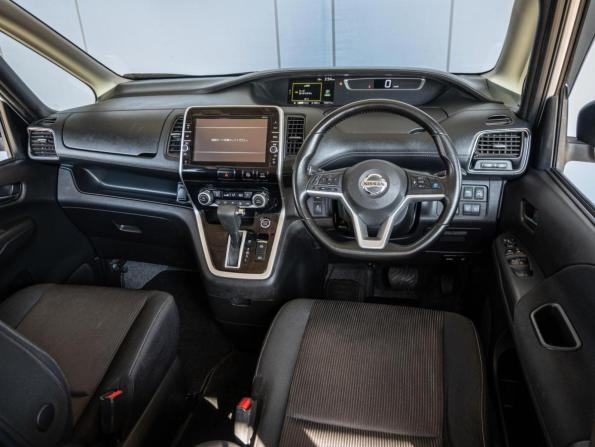 Nissan Serena V (C27) с пробегом 2017 года, цена 2 090 000 рублей, 109271 км, минивэн, Автокод Объявления