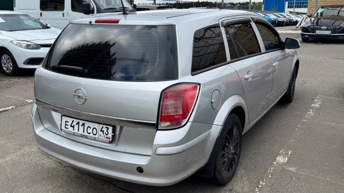 Opel Astra H Рестайлинг с пробегом 2011 года, цена 485 000 рублей, 237272 км, универсал, Автокод Объявления