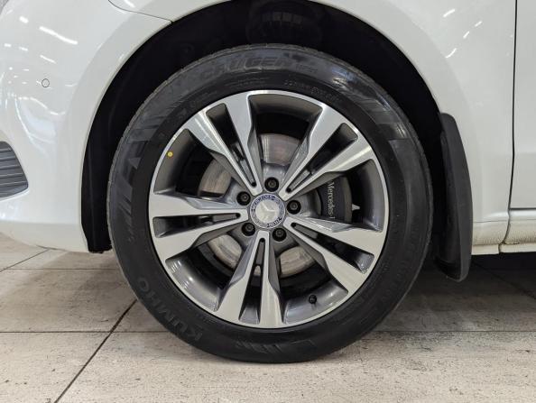 Mercedes-Benz V-Класс III (W447) с пробегом 2017 года, цена 4 100 000 рублей, 93769 км, минивэн, Автокод Объявления