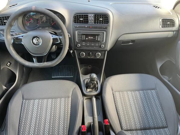 Volkswagen Polo V Рестайлинг с пробегом 2016 года, цена 850 000 рублей, 165500 км, седан, Автокод Объявления