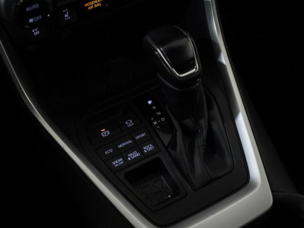 Toyota RAV4 V (XA50) с пробегом 2021 года, цена 3 069 000 рублей, 131629 км, внедорожник, Автокод Объявления