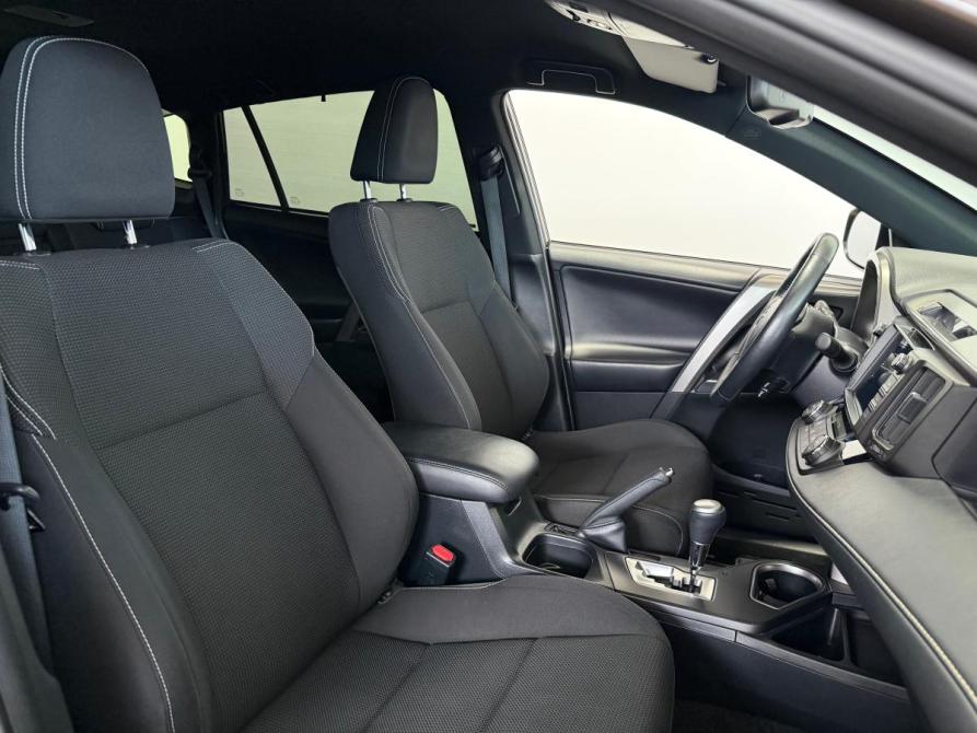 Toyota RAV4 IV (XA40) Рестайлинг Новороссийск  - изображение 27