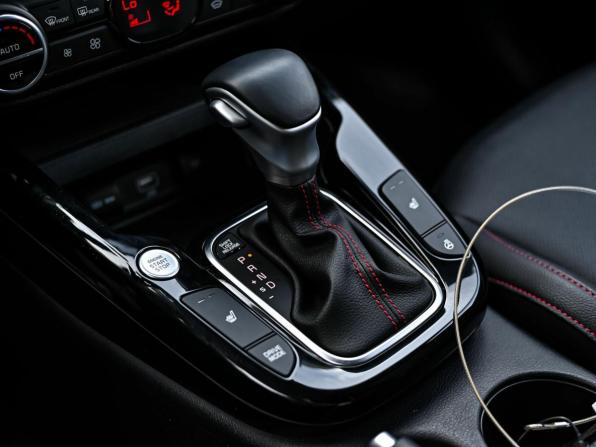 Kia Soul III с пробегом 2022 года, цена 2 300 000 рублей, 15572 км, хэтчбек, Автокод Объявления