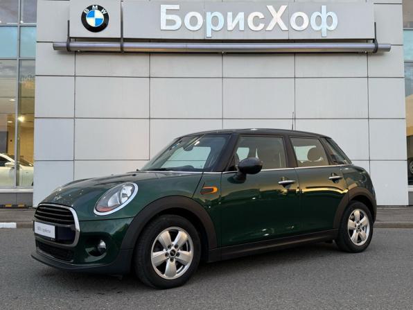 Mini Hatch III (F55/F56) с пробегом 2017 года, цена 1 470 000 рублей, 70468 км, хэтчбек, Автокод Объявления