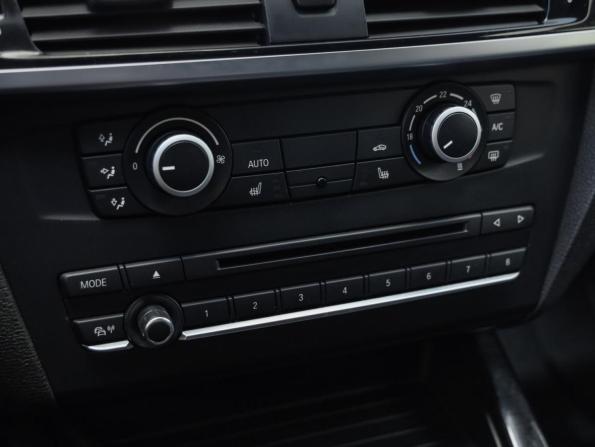 BMW X3 II (F25) Рестайлинг с пробегом 2015 года, цена 2 299 000 рублей, 121413 км, внедорожник, Автокод Объявления