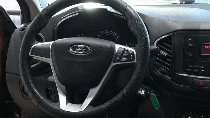 Lada (ВАЗ) XRAY I с пробегом 2019 года, цена 795 000 рублей, 71084 км, хэтчбек, Автокод Объявления