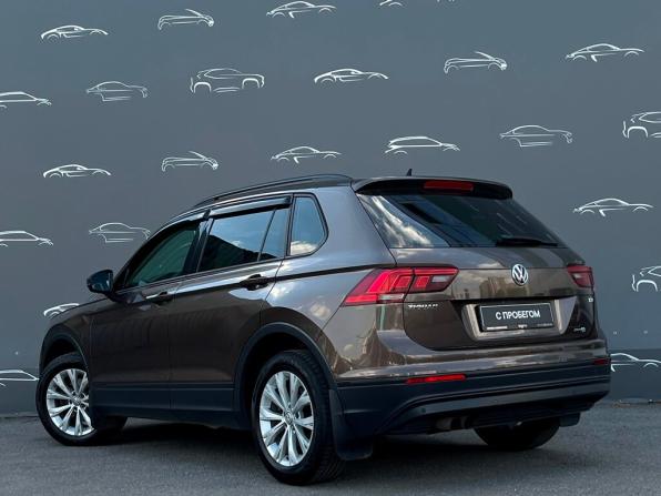 Volkswagen Tiguan II с пробегом 2017 года, цена 1 498 800 рублей, 219735 км, внедорожник, Автокод Объявления
