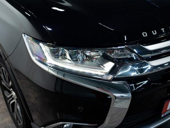 Mitsubishi Outlander III Рестайлинг 2 с пробегом 2015 года, цена 1 900 000 рублей, 200000 км, внедорожник, Автокод Объявления