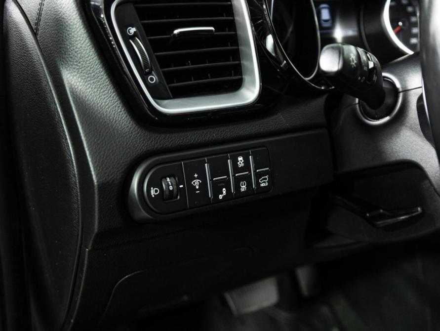 Kia Ceed III Санкт-Петербург  - изображение 19