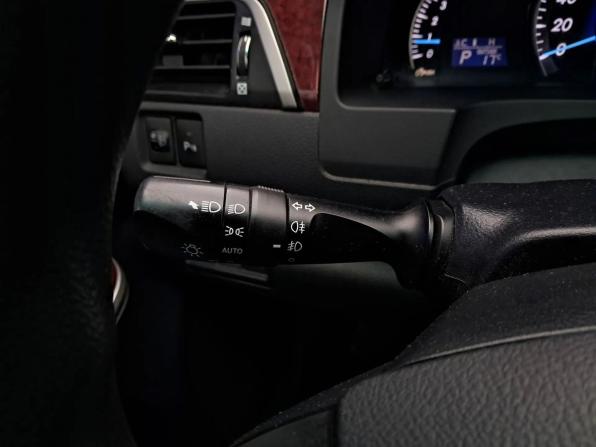 Toyota Camry VII (XV50) с пробегом 2013 года, цена 1 392 000 рублей, 241731 км, седан, Автокод Объявления