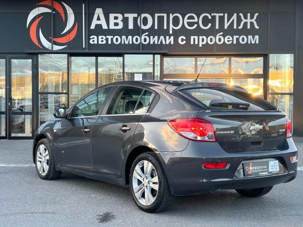 Chevrolet Cruze I Рестайлинг с пробегом 2013 года, цена 739 000 рублей, 100198 км, хэтчбек, Автокод Объявления