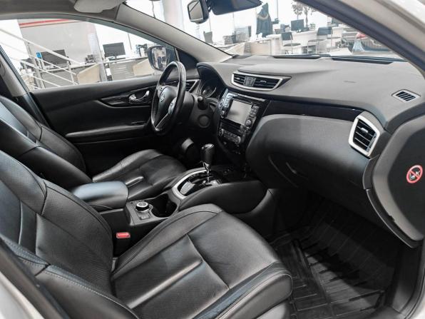 Nissan Qashqai II с пробегом 2015 года, цена 1 579 000 рублей, 105850 км, внедорожник, Автокод Объявления