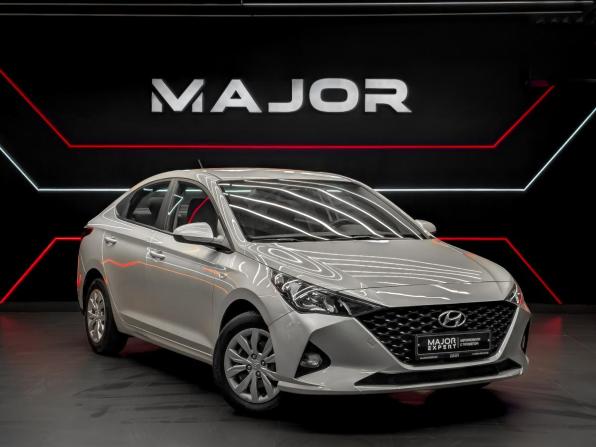 Hyundai Solaris II Рестайлинг с пробегом 2020 года, цена 1 645 000 рублей, 48366 км, седан, Автокод Объявления