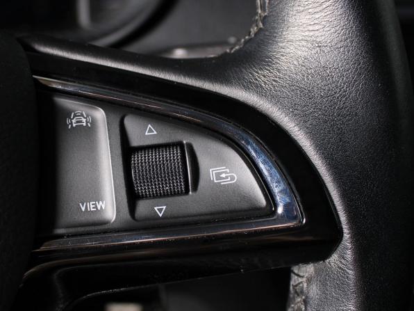 Skoda Octavia III (A7) Рестайлинг с пробегом 2019 года, цена 2 520 000 рублей, 70573 км, лифтбек, Автокод Объявления