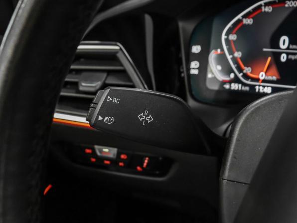 BMW 3 серии VII (G2x) с пробегом 2021 года, цена 3 999 000 рублей, 77015 км, седан, Автокод Объявления
