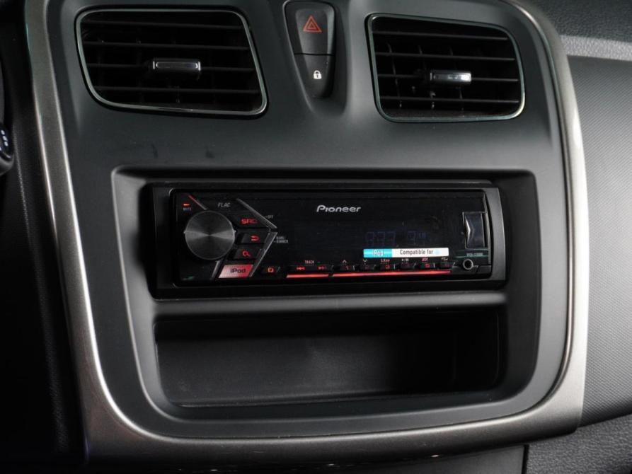 Renault Sandero II Рестайлинг Минеральные Воды  - изображение 12