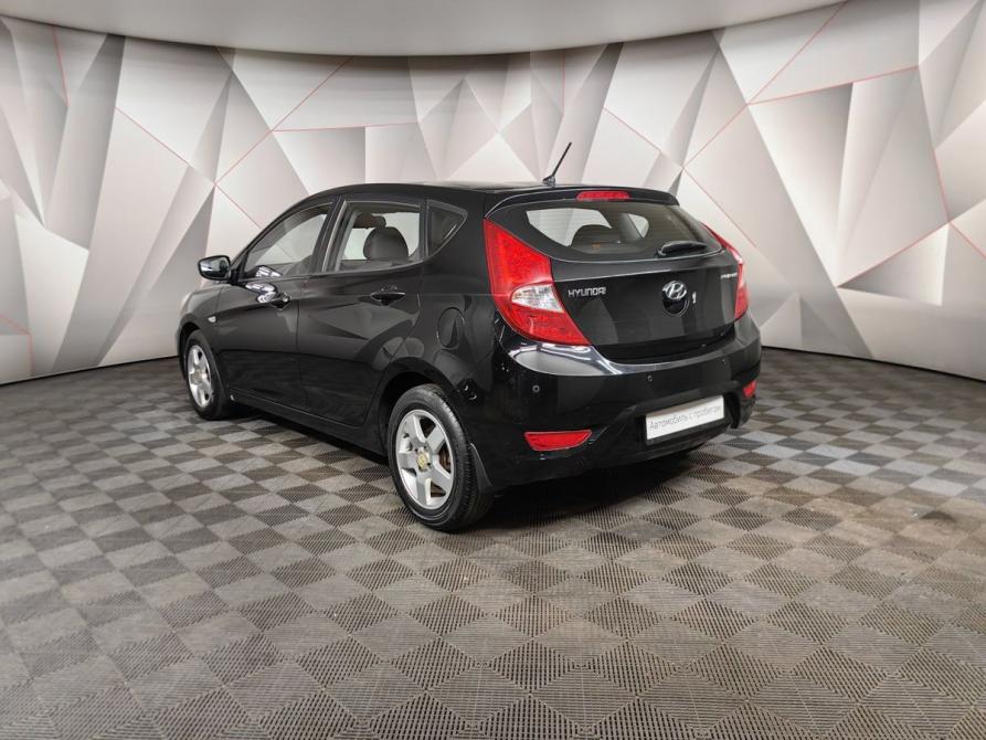 Hyundai Solaris I Москва  - изображение 4