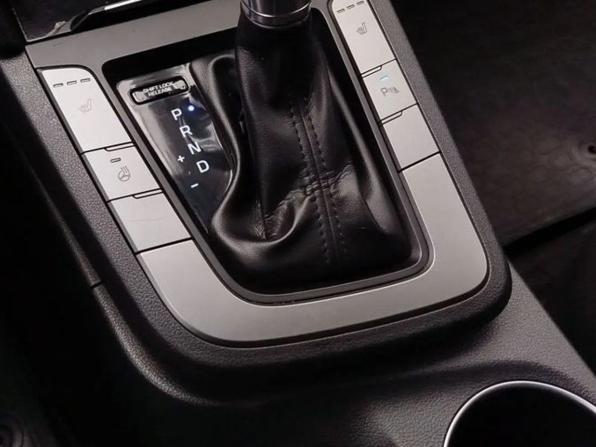 Hyundai Elantra VI (AD) с пробегом 2017 года, цена 1 270 000 рублей, 161906 км, седан, Автокод Объявления
