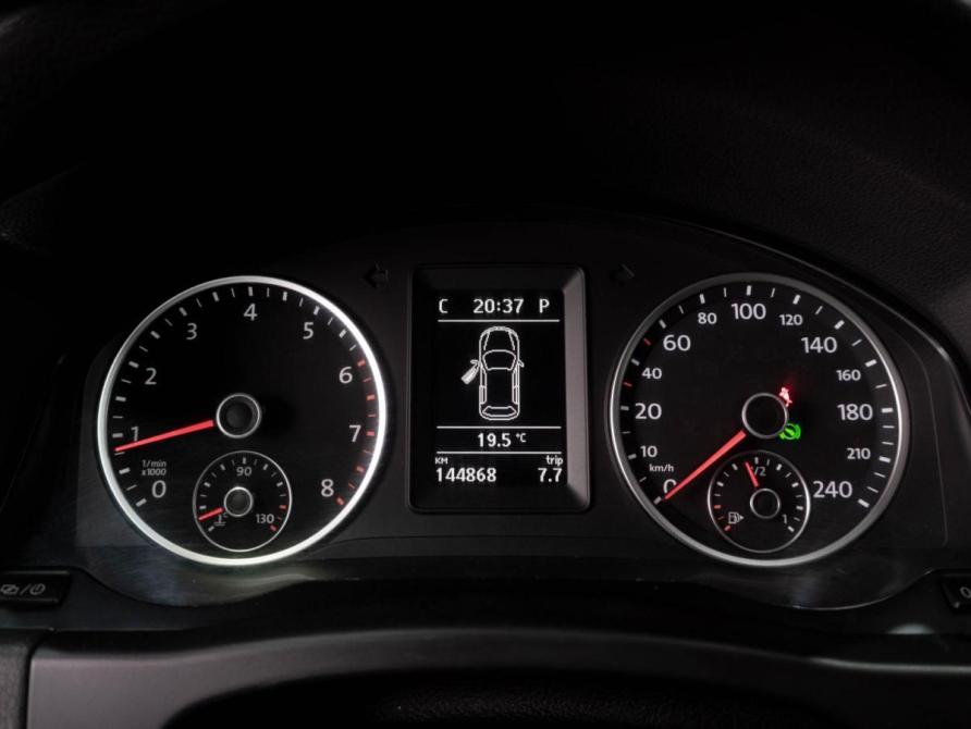 Volkswagen Tiguan I Рестайлинг Тюмень  - изображение 13