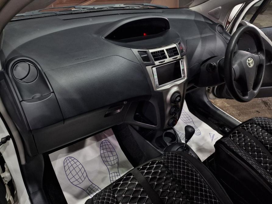 Toyota Vitz II (XP90) Ставрополь  - изображение 9