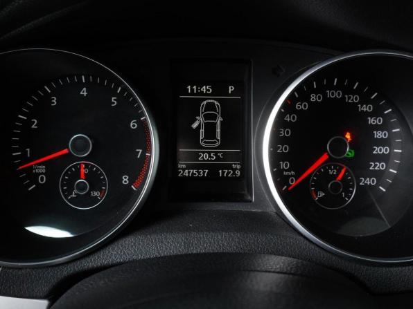 Volkswagen Golf VI с пробегом 2010 года, цена 930 000 рублей, 247537 км, хэтчбек, Автокод Объявления