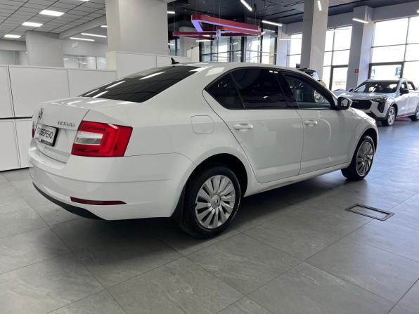 Skoda Octavia III (A7) Рестайлинг с пробегом 2020 года, цена 2 299 000 рублей, 26508 км, лифтбек, Автокод Объявления