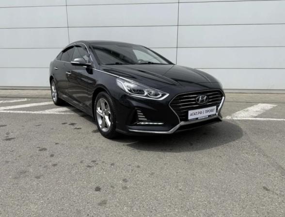 Hyundai Sonata VII (LF) Рестайлинг с пробегом 2018 года, цена 2 050 000 рублей, 157400 км, седан, Автокод Объявления