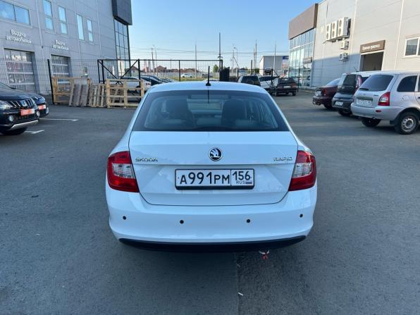 Skoda Rapid I с пробегом 2016 года, цена 850 000 рублей, 208523 км, лифтбек, Автокод Объявления