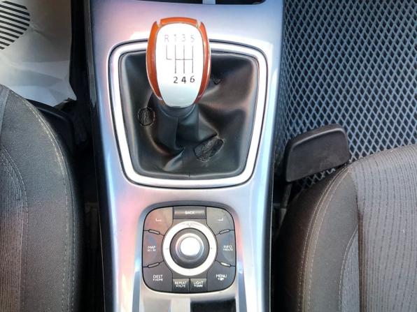 Renault Laguna III Рестайлинг с пробегом 2010 года, цена 400 000 рублей, 364000 км, универсал, Автокод Объявления