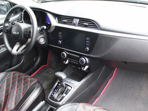 Kia Rio IV Рестайлинг с пробегом 2021 года, цена 1 749 000 рублей, 41523 км, седан, Автокод Объявления